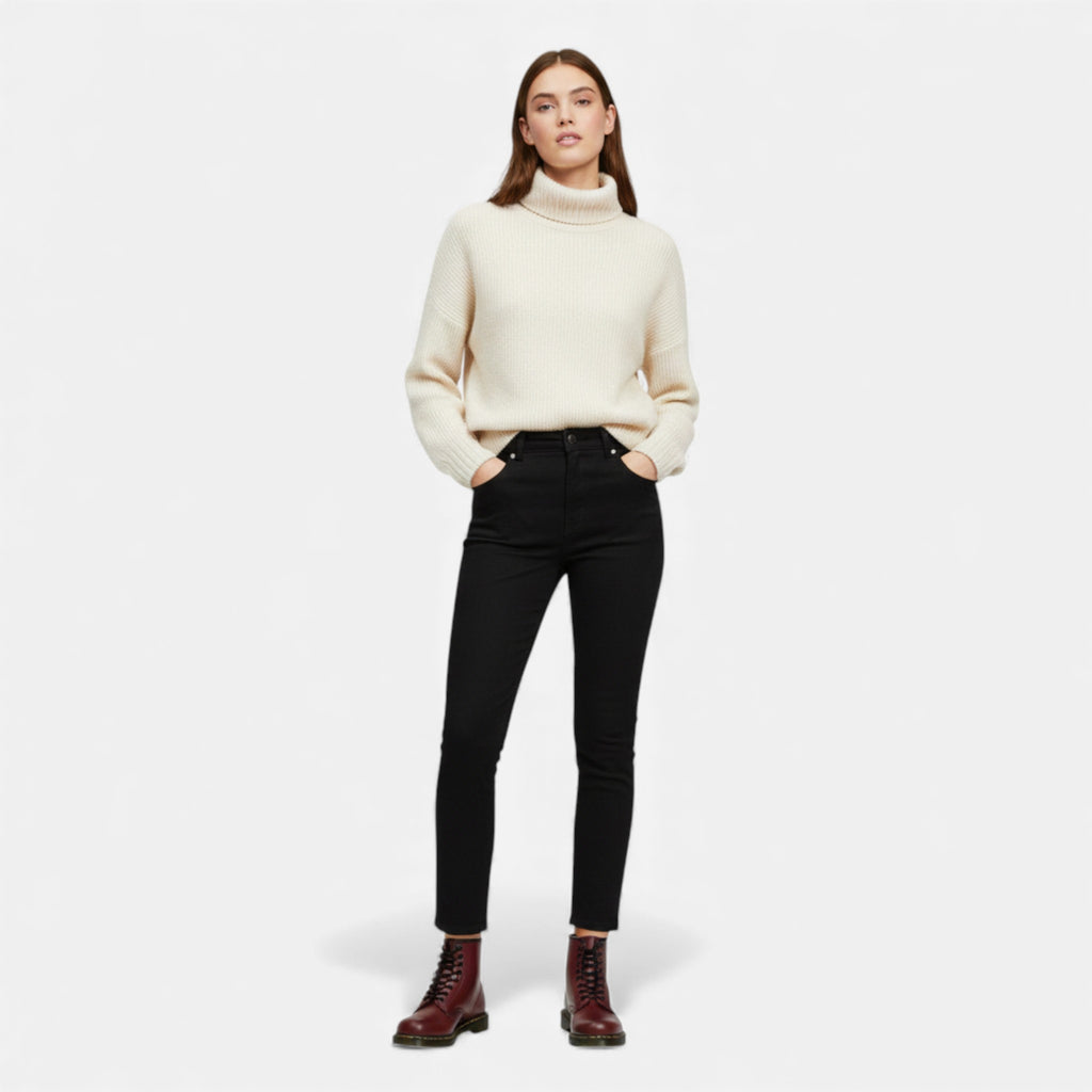 Monvéline | Women’s Classic Leather Lace-Up Combat Boots