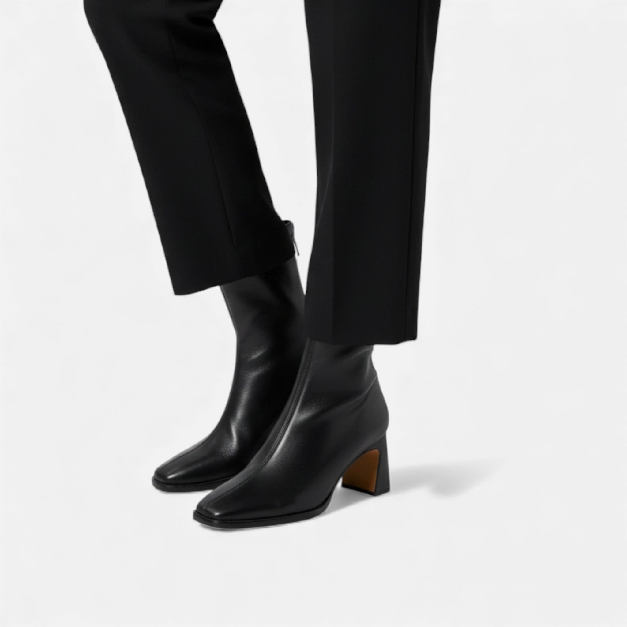 Monvéline | Women’s Square-Toe Ankle Boots – Vintage Sophistication